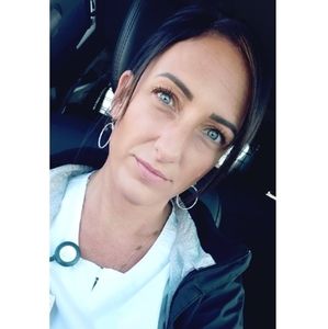 Meet your Posher, Marissa